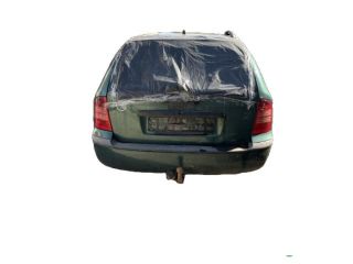 bontott SKODA OCTAVIA I Jobb első Zárbetét