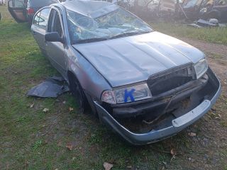 bontott SKODA OCTAVIA I Jobb első Zsanér