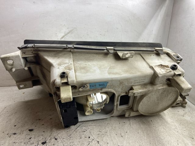 bontott SKODA OCTAVIA I Jobb Fényszóró