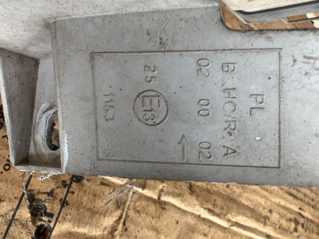 bontott SKODA OCTAVIA I Jobb Fényszóró