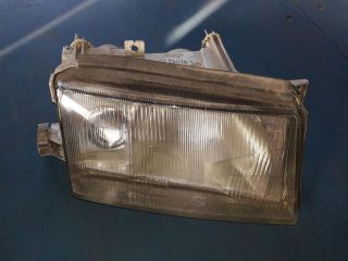 bontott SKODA OCTAVIA I Jobb Fényszóró