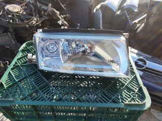 bontott SKODA OCTAVIA I Jobb Fényszóró