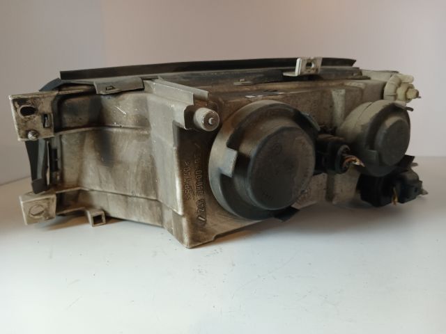 bontott SKODA OCTAVIA I Jobb Fényszóró