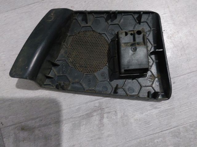 bontott SKODA OCTAVIA I Jobb hátsó Ablakemelő Kapcsoló