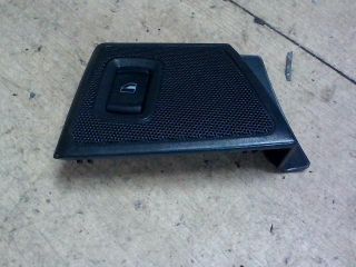 bontott SKODA OCTAVIA I Jobb hátsó Ablakemelő Kapcsoló