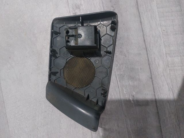 bontott SKODA OCTAVIA I Jobb hátsó Ablakemelő Kapcsoló