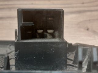 bontott SKODA OCTAVIA I Jobb hátsó Ablakemelő Kapcsoló