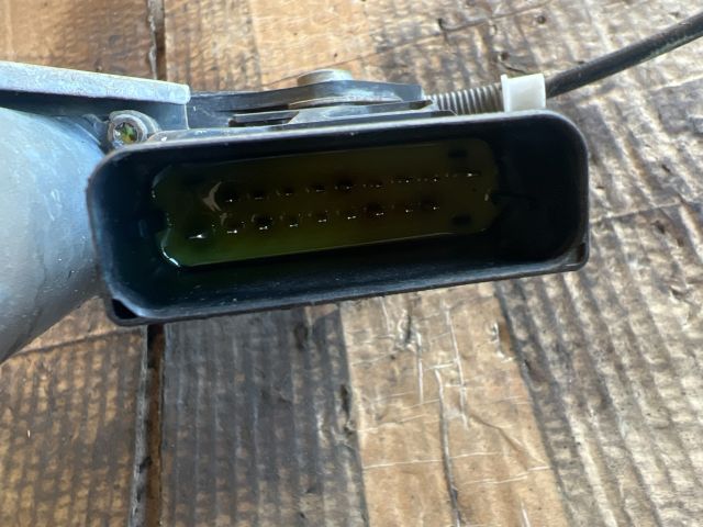 bontott SKODA OCTAVIA I Jobb hátsó Ablakemelő Szerkezet (Elektromos)