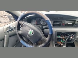 bontott SKODA OCTAVIA I Jobb hátsó Ablakemelő Szerkezet (Mechanikus)