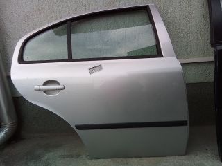bontott SKODA OCTAVIA I Jobb hátsó Ajtó (Részeivel)