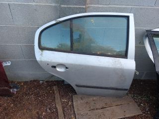 bontott SKODA OCTAVIA I Jobb hátsó Ajtó (Részeivel)
