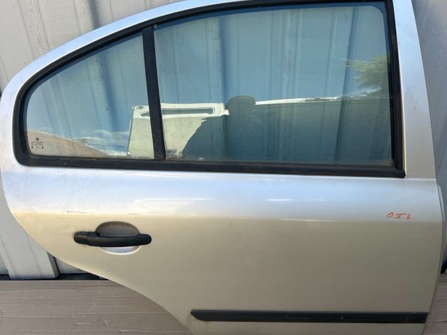 bontott SKODA OCTAVIA I Jobb hátsó Ajtó (Üres lemez)