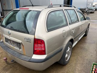 bontott SKODA OCTAVIA I Jobb hátsó Ajtózár