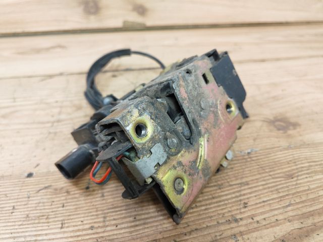 bontott SKODA OCTAVIA I Jobb hátsó Ajtózár