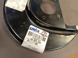 bontott SKODA OCTAVIA I Jobb hátsó Fék Porvédő Lemez