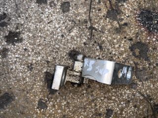 bontott SKODA OCTAVIA I Jobb hátsó Felső Zsanér