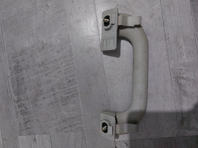 bontott SKODA OCTAVIA I Jobb hátsó Kapaszkodó (Felső)