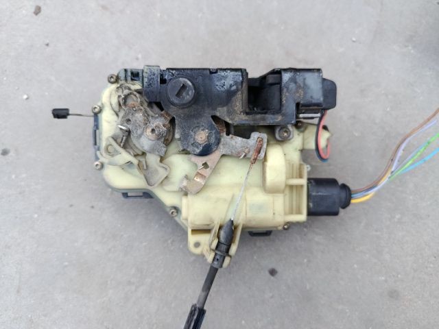 bontott SKODA OCTAVIA I Jobb hátsó Központizár Motor