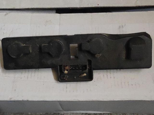 bontott SKODA OCTAVIA I Jobb Hátsó Lámpa Foglalat