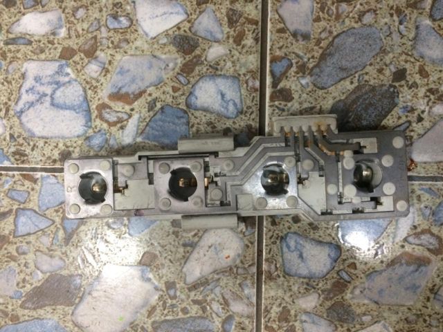 bontott SKODA OCTAVIA I Jobb Hátsó Lámpa Foglalat