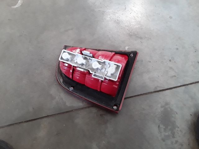 bontott SKODA OCTAVIA I Jobb Hátsó Lámpa