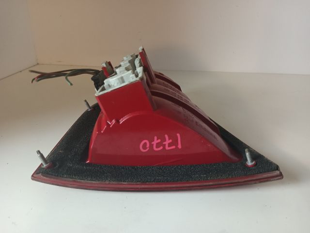 bontott SKODA OCTAVIA I Jobb Hátsó Lámpa