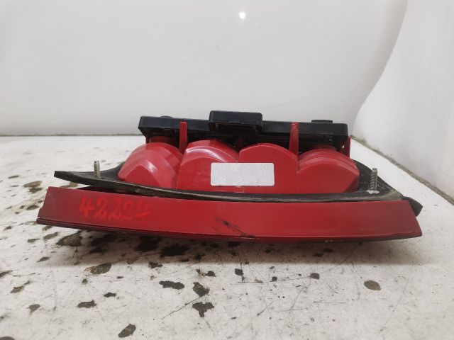 bontott SKODA OCTAVIA I Jobb Hátsó Lámpa