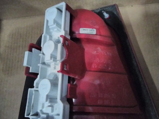 bontott SKODA OCTAVIA I Jobb Hátsó Lámpa