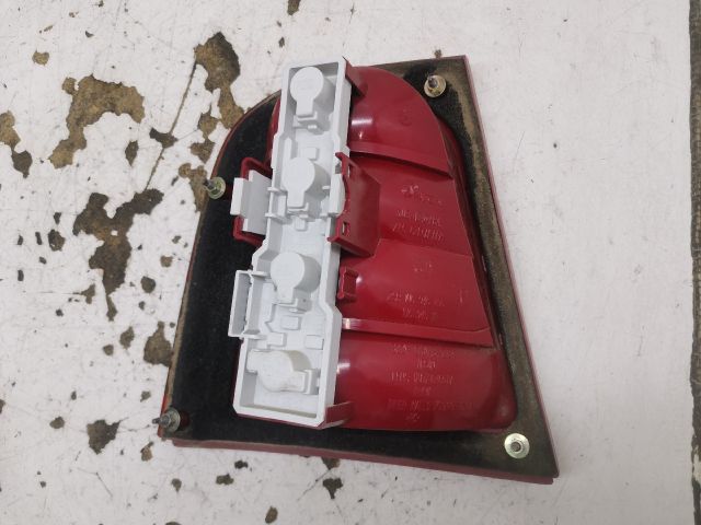 bontott SKODA OCTAVIA I Jobb Hátsó Lámpa