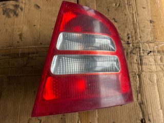 bontott SKODA OCTAVIA I Jobb Hátsó Lámpa