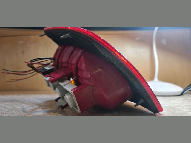 bontott SKODA OCTAVIA I Jobb Hátsó Lámpa