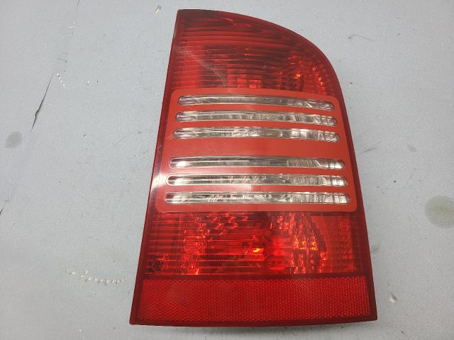 bontott SKODA OCTAVIA I Jobb Hátsó Lámpa