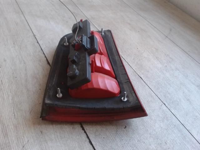 bontott SKODA OCTAVIA I Jobb Hátsó Lámpa