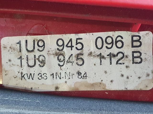 bontott SKODA OCTAVIA I Jobb Hátsó Lámpa