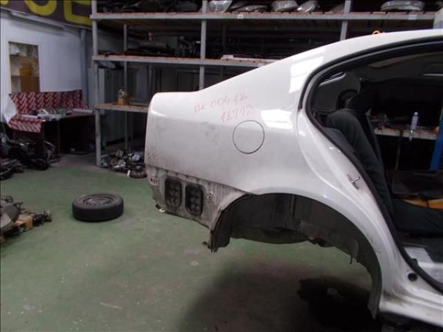bontott SKODA OCTAVIA I Jobb hátsó Sárvédő