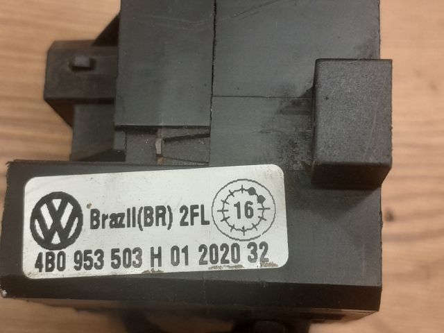 bontott SKODA OCTAVIA I Jobb Kormánykapcsoló Ablaktörlő