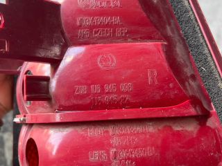 bontott SKODA OCTAVIA I Jobb Külső Hátsó Lámpa