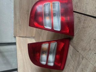 bontott SKODA OCTAVIA I Jobb Külső Hátsó Lámpa