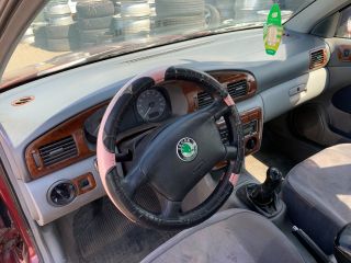 bontott SKODA OCTAVIA I Jobb Napellenző