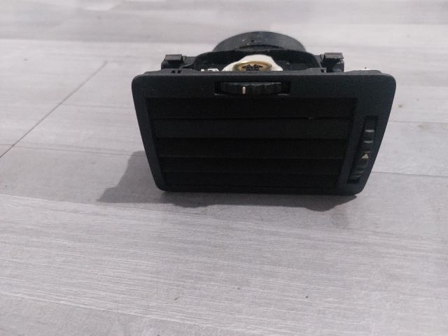 bontott SKODA OCTAVIA I Jobb Szellőző