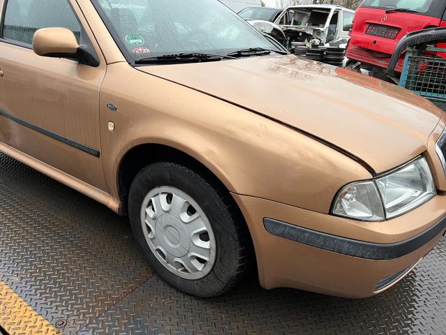 bontott SKODA OCTAVIA I Jobb Visszapillantó Tükör (Elektromos)