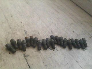 bontott SKODA OCTAVIA I Kerék Csavar Szett