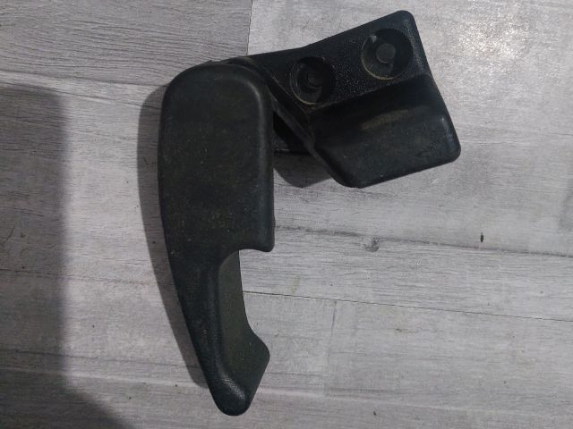 bontott SKODA OCTAVIA I Kesztyűtartó Nyitó Kar / Gomb