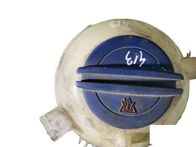 bontott SKODA OCTAVIA I Kiegyenlítőtartály Sapka