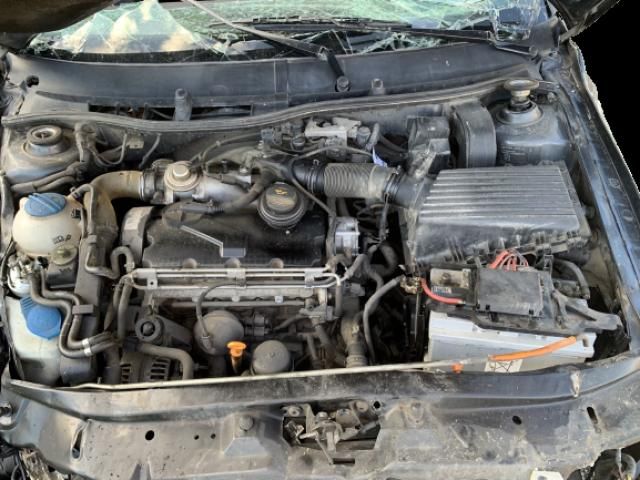 bontott SKODA OCTAVIA I Kiegyenlítőtartály Sapka