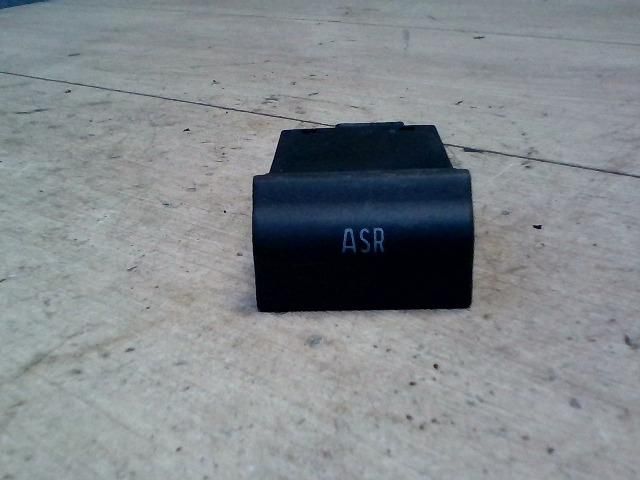 bontott SKODA OCTAVIA I Kipörgésgátló Kapcsoló