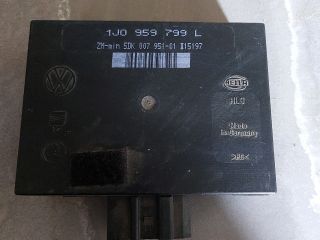 bontott SKODA OCTAVIA I Komfort Elektronika