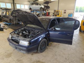 bontott SKODA OCTAVIA I Komfort Elektronika