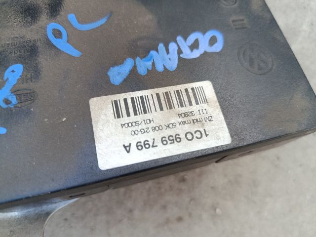 bontott SKODA OCTAVIA I Komfort Elektronika