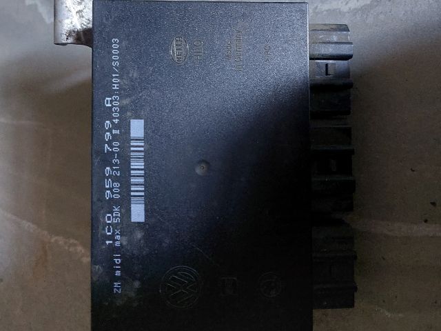 bontott SKODA OCTAVIA I Komfort Elektronika